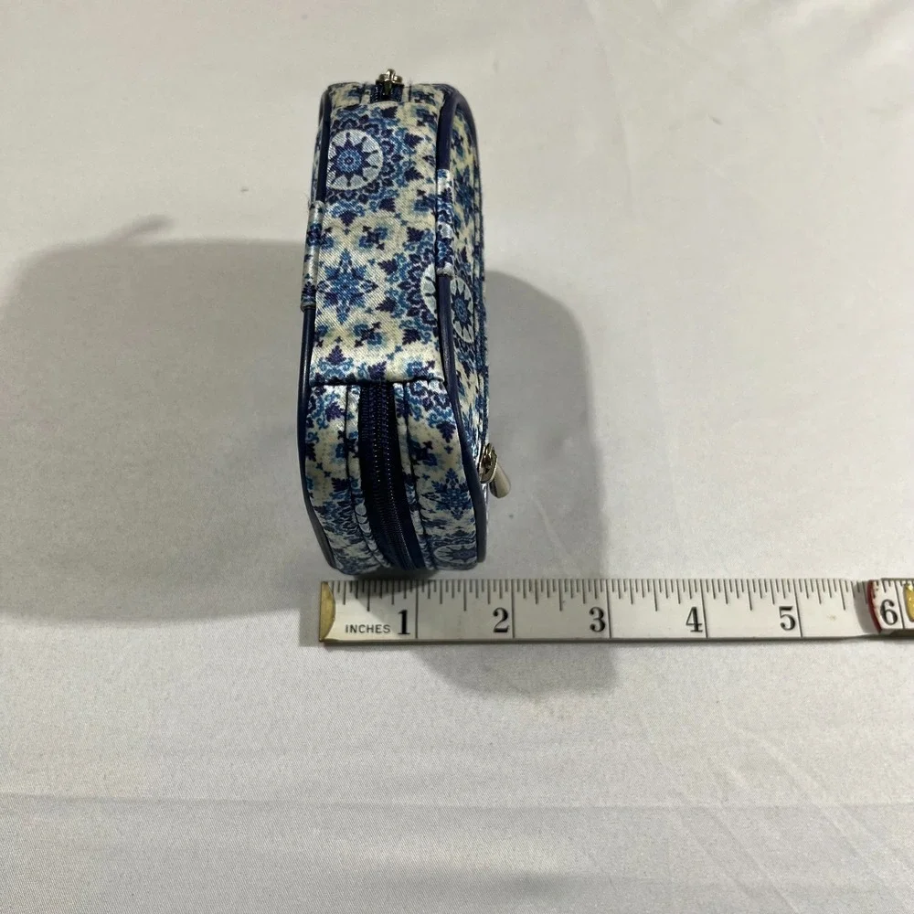 Fashion Smart Travel Pill Organizer Case Blue Floral 7 Day Weekly Storage